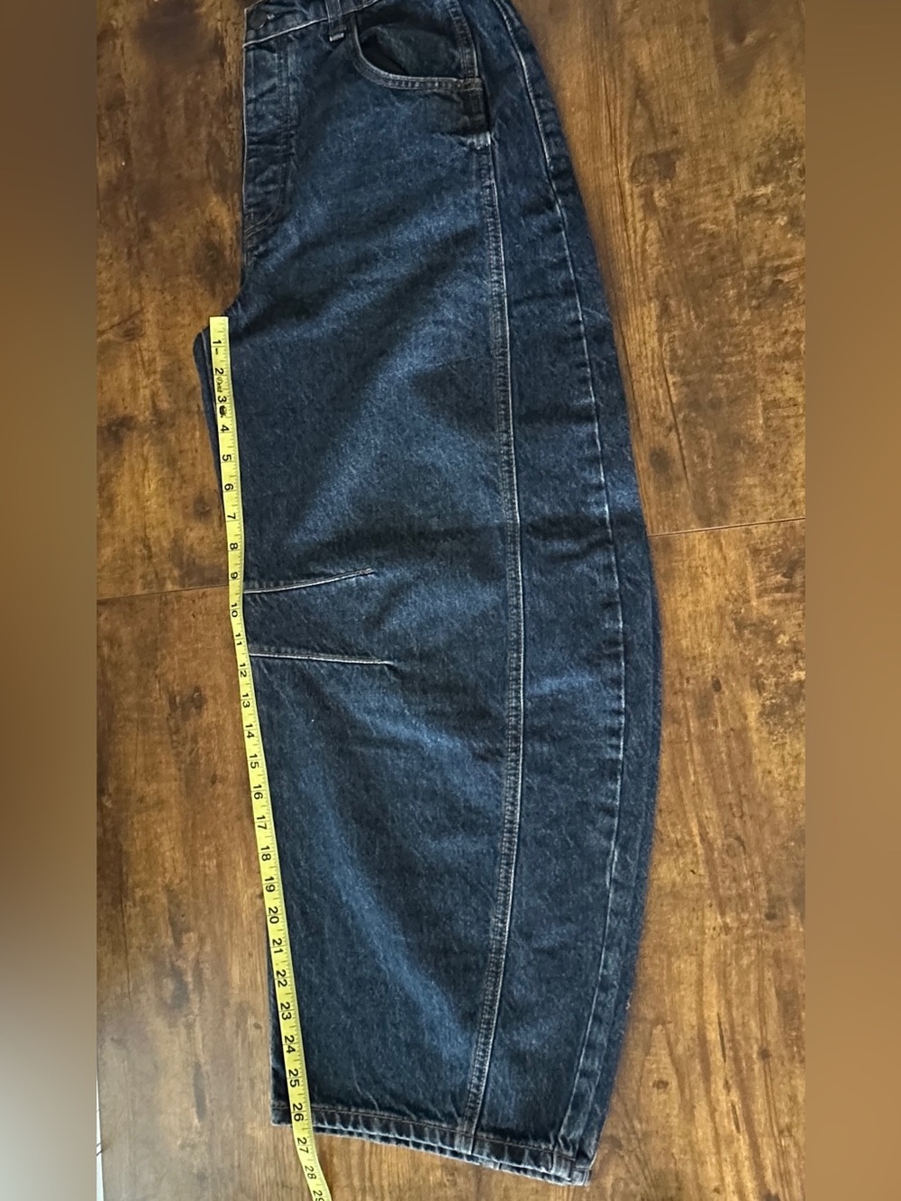Free People We The Free Good Luck Barrel Leg Jeans Dark Blue Wash Size 27 - Picture 4 of 5